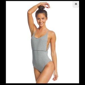Rhythm Women's My Scoop One Piece Swimsuit 8